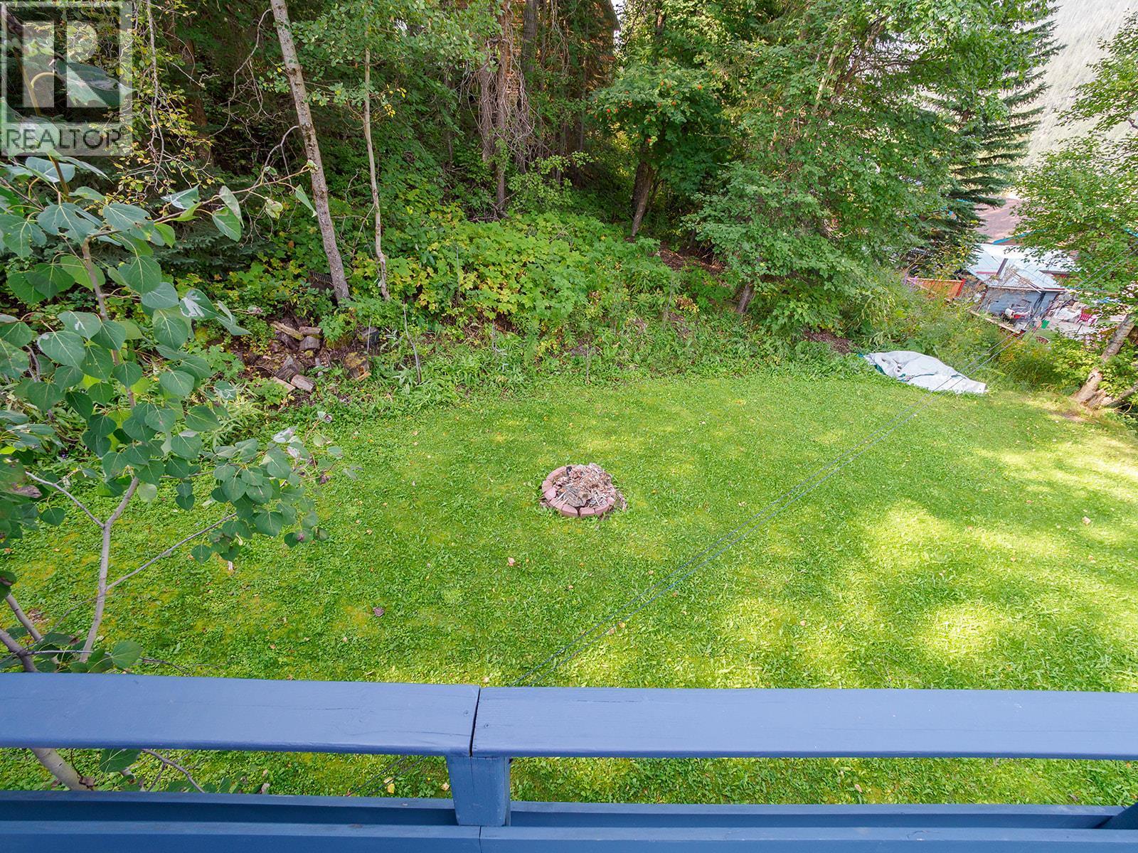 307 2Nd Avenue, Field, BC - Outdoor