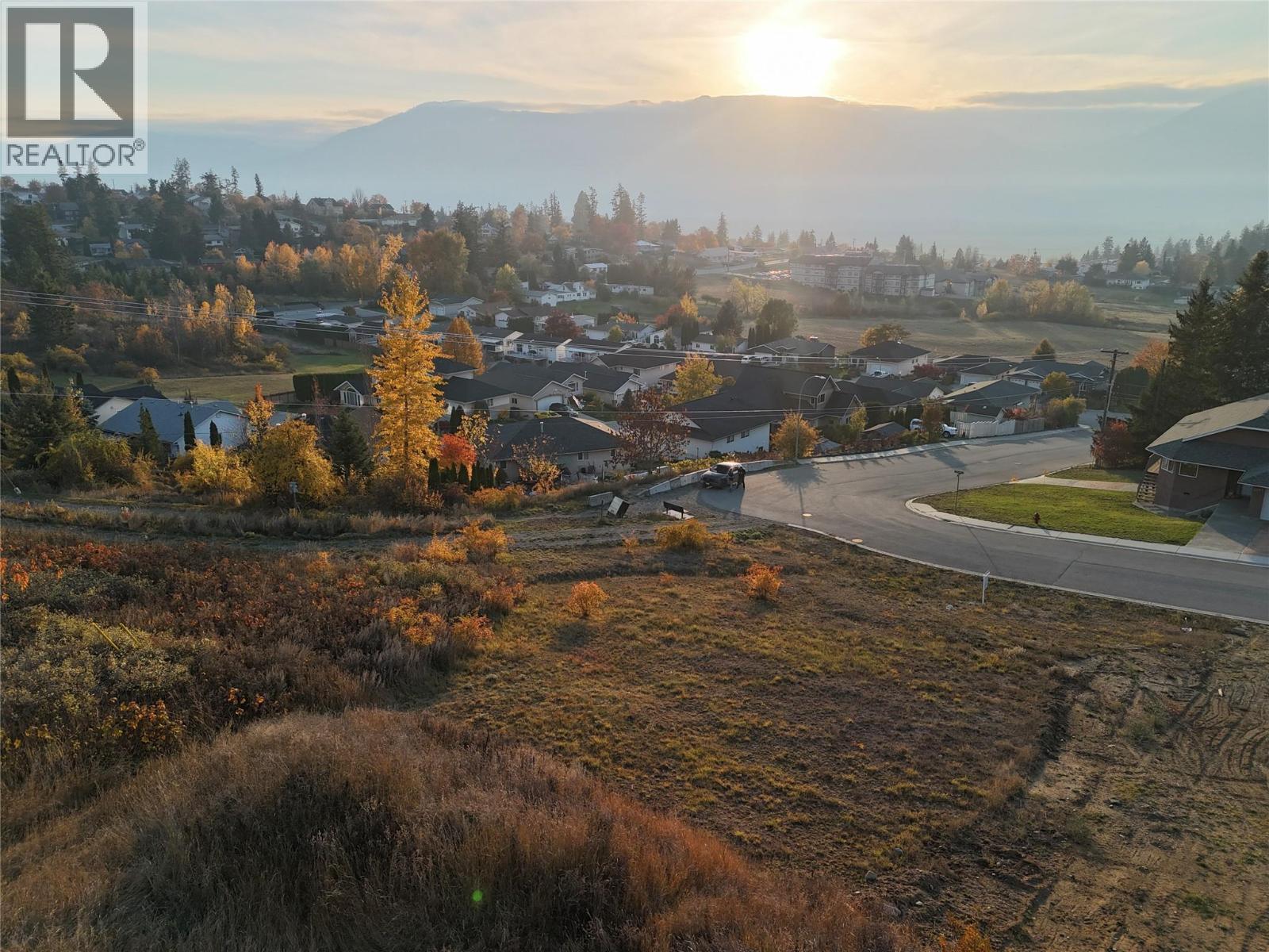 1102 12Th Avenue, Creston, BC