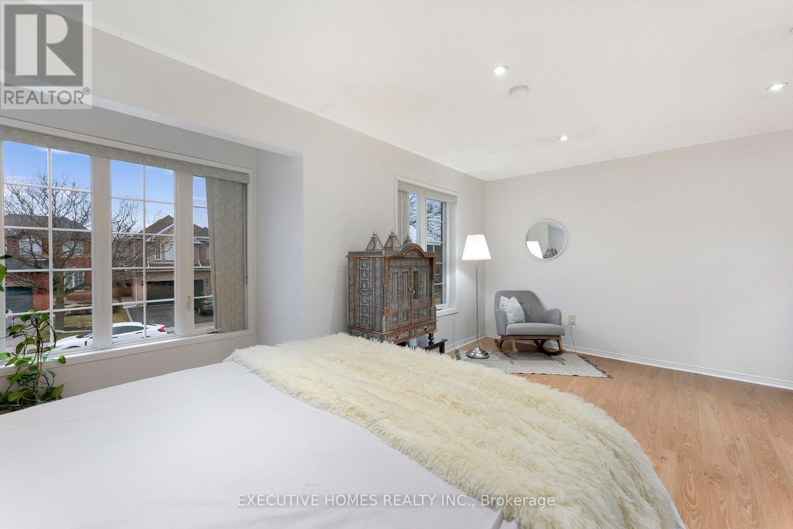 44 Pebblestone Circle, Brampton, ON - Indoor Photo Showing Bedroom