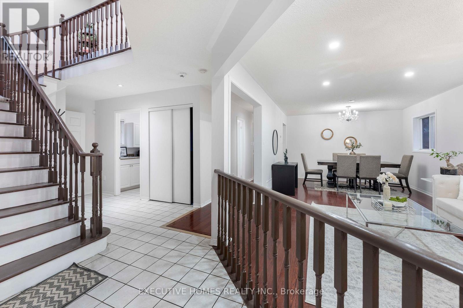 44 Pebblestone Circle, Brampton, ON - Indoor Photo Showing Other Room