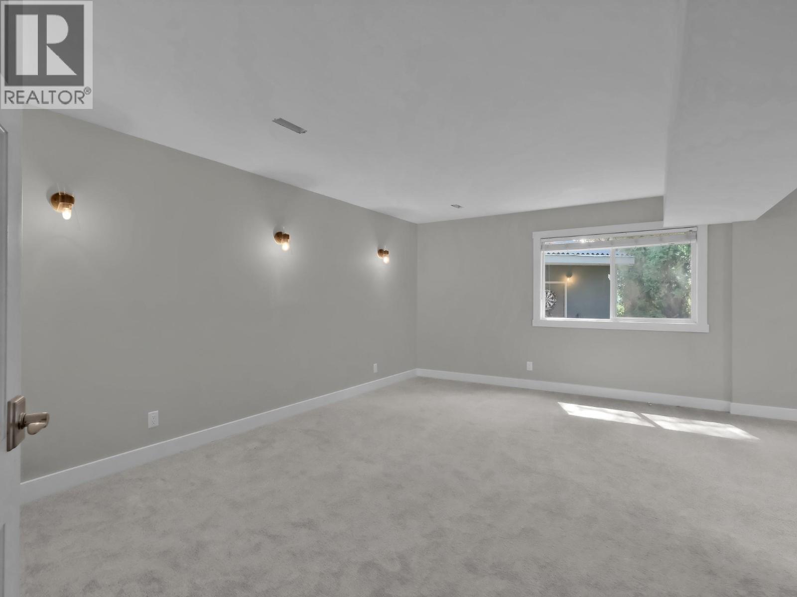 2284 Westville Place, West Kelowna, BC - Indoor Photo Showing Other Room