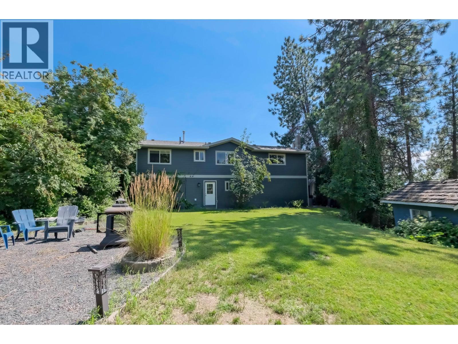 2284 Westville Place, West Kelowna, BC - Outdoor