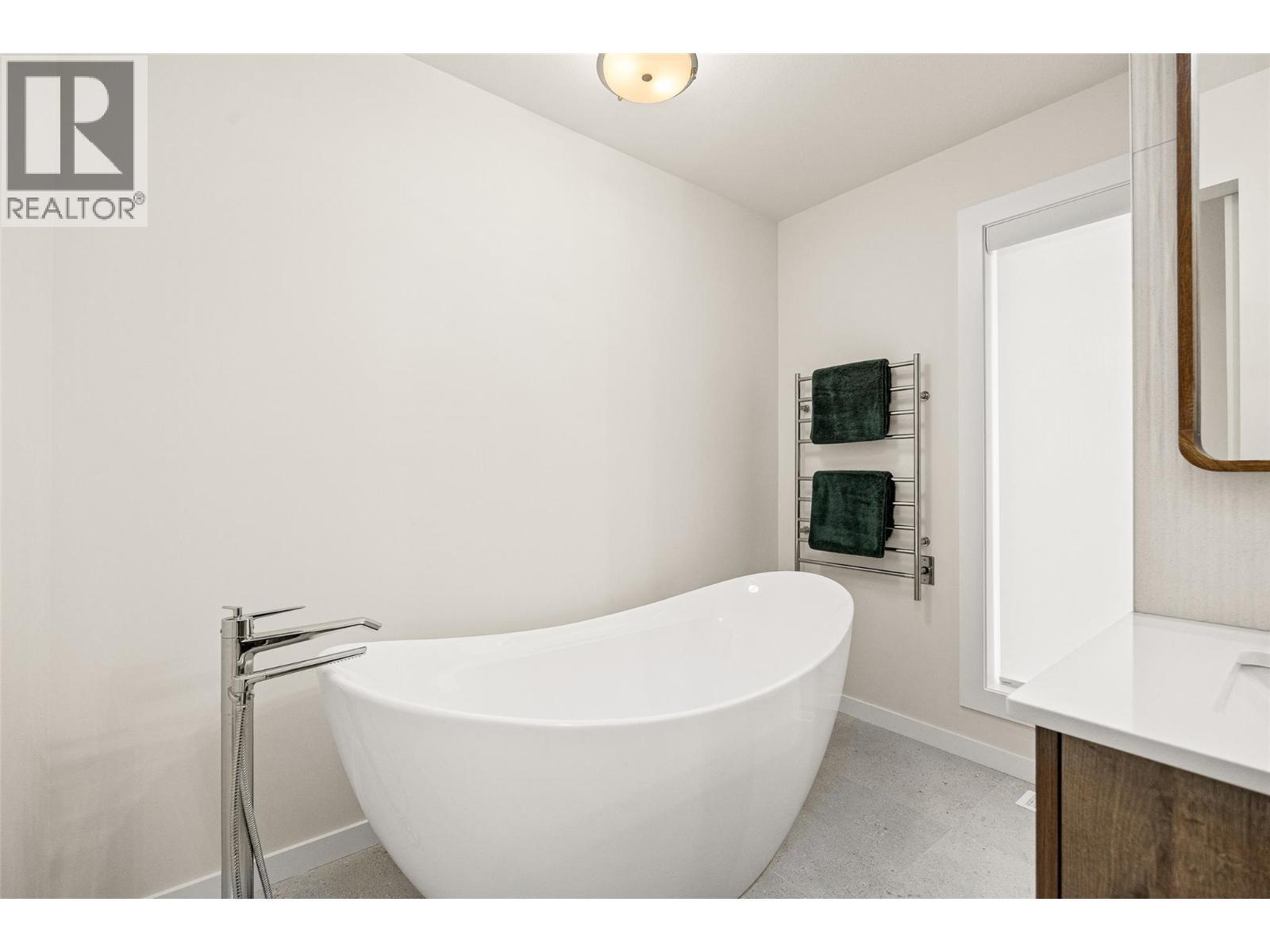 162 Echo Ridge Drive, Kelowna, BC - Indoor Photo Showing Bathroom