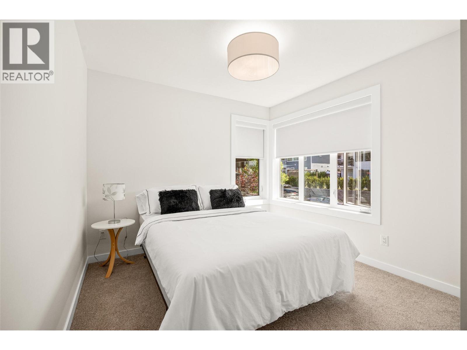 162 Echo Ridge Drive, Kelowna, BC - Indoor Photo Showing Bedroom