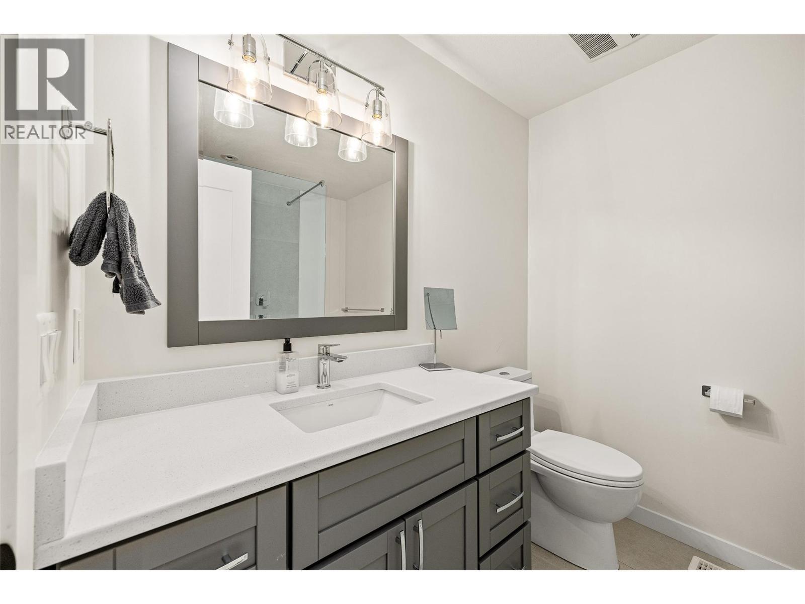 162 Echo Ridge Drive, Kelowna, BC - Indoor Photo Showing Bathroom