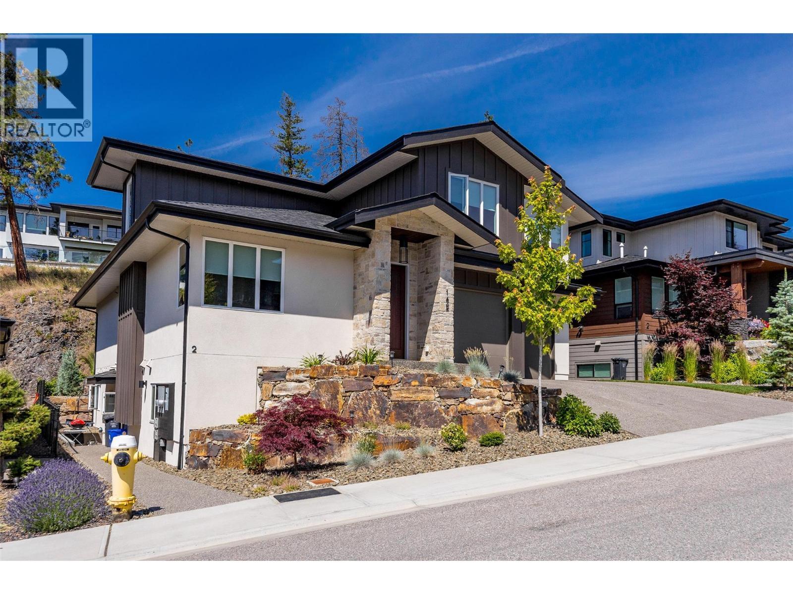 162 Echo Ridge Drive, Kelowna, BC - Outdoor With Facade