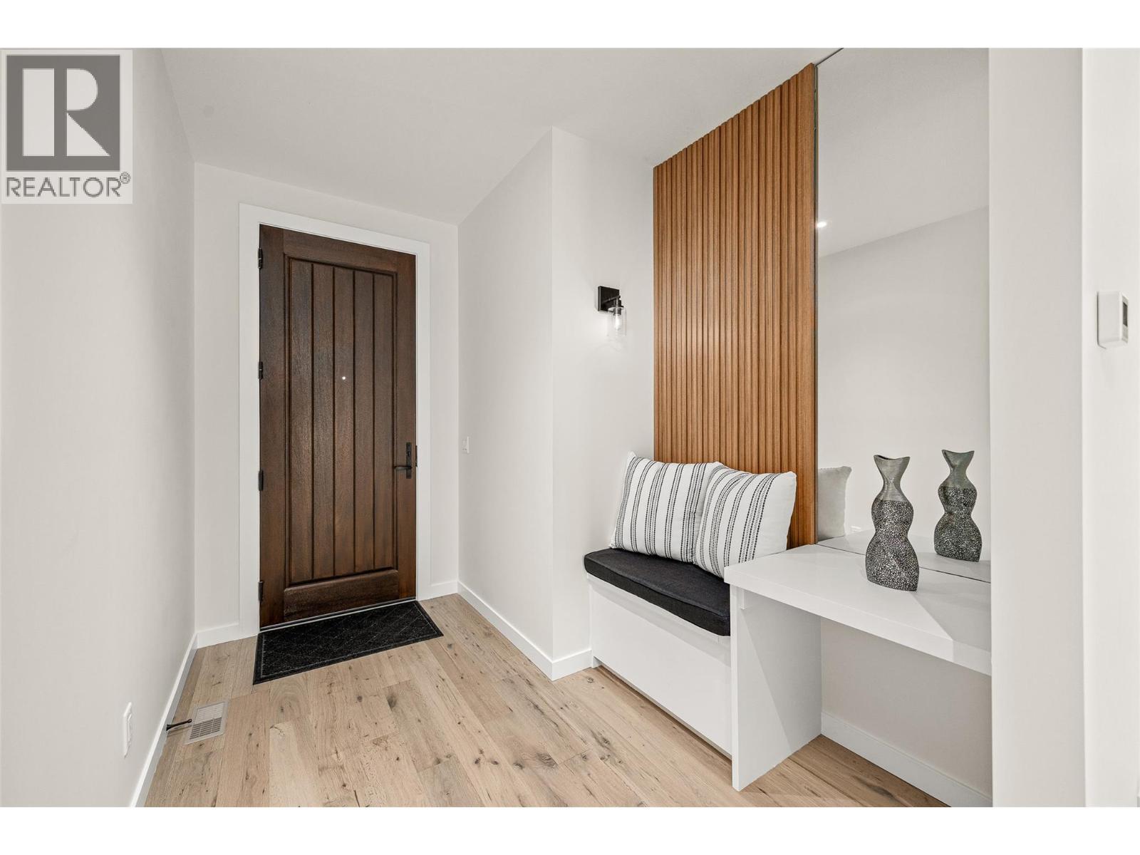 162 Echo Ridge Drive, Kelowna, BC - Indoor Photo Showing Other Room