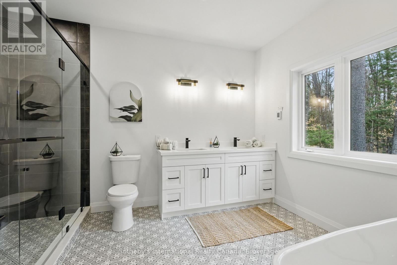 1030 Xavier Street, Gravenhurst (Morrison), ON - Indoor Photo Showing Bathroom