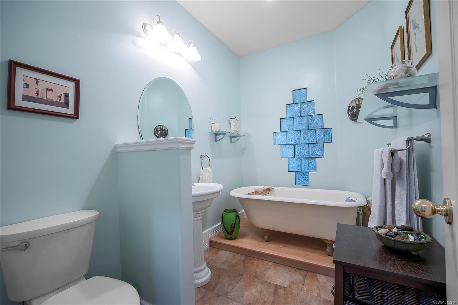 2360 Casey Pl, Nanoose Bay, BC