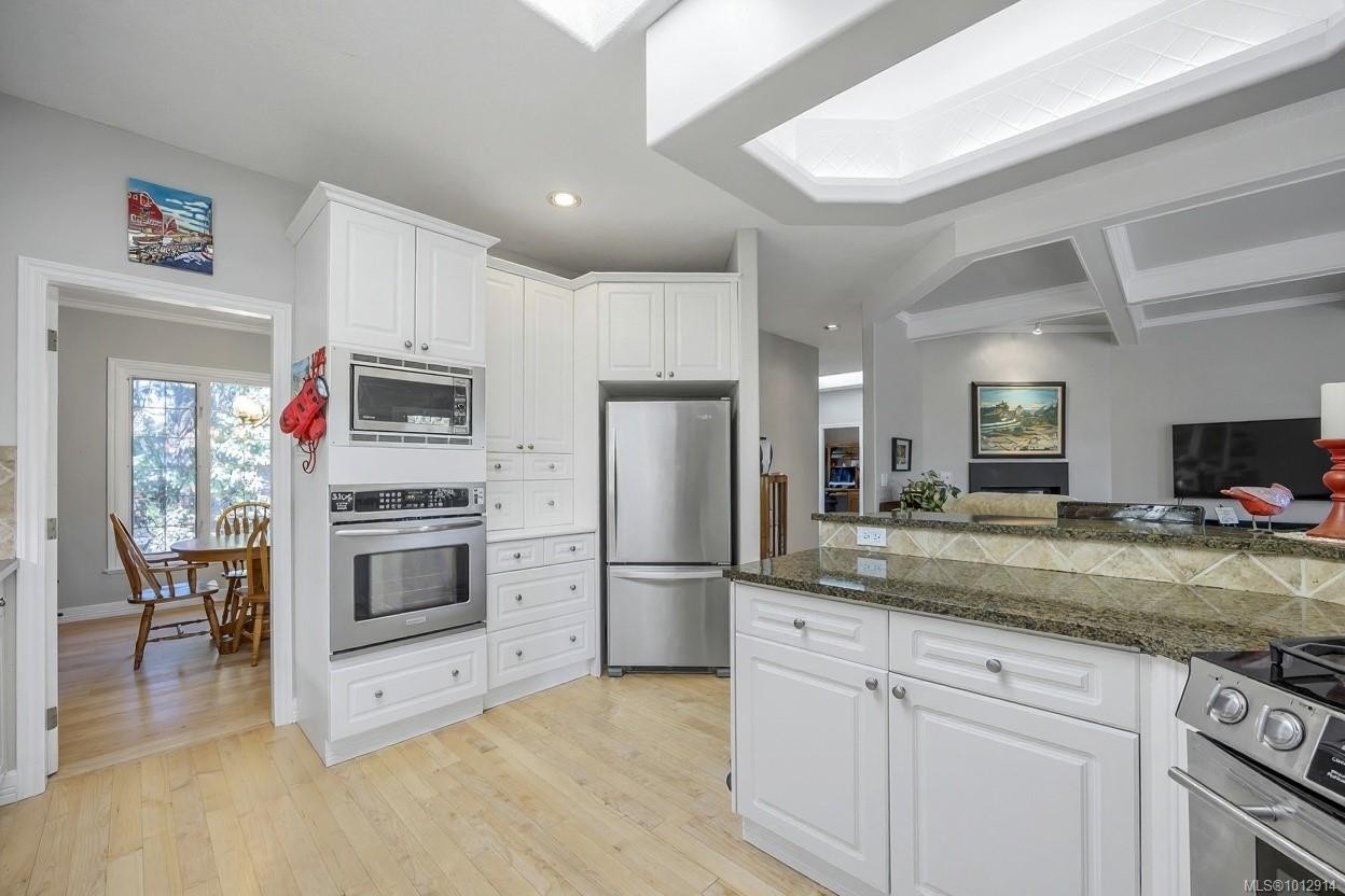 2360 Casey Pl, Nanoose Bay, BC