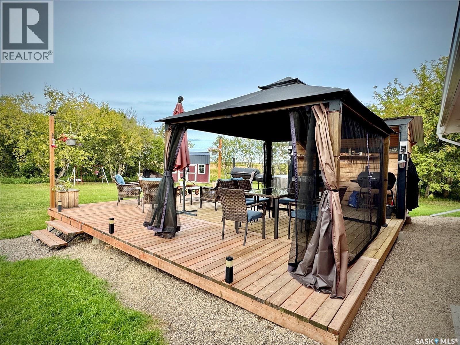 Prairie Crest Acres - Rm Of Cana, Cana Rm No. 214, SK - Outdoor With Deck Patio Veranda With Exterior