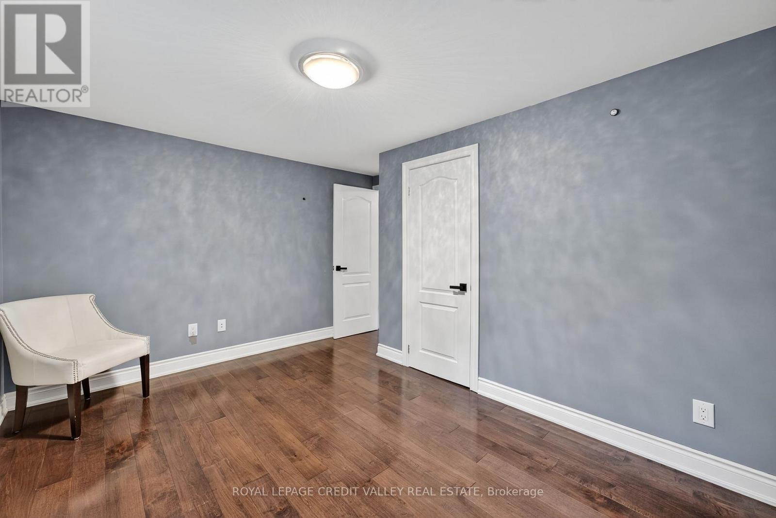 24 Willis Drive, Brampton, ON - Indoor Photo Showing Other Room