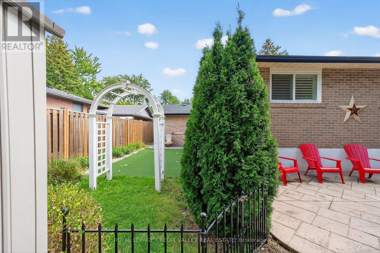 24 Willis Drive, Brampton, ON - Outdoor With Exterior