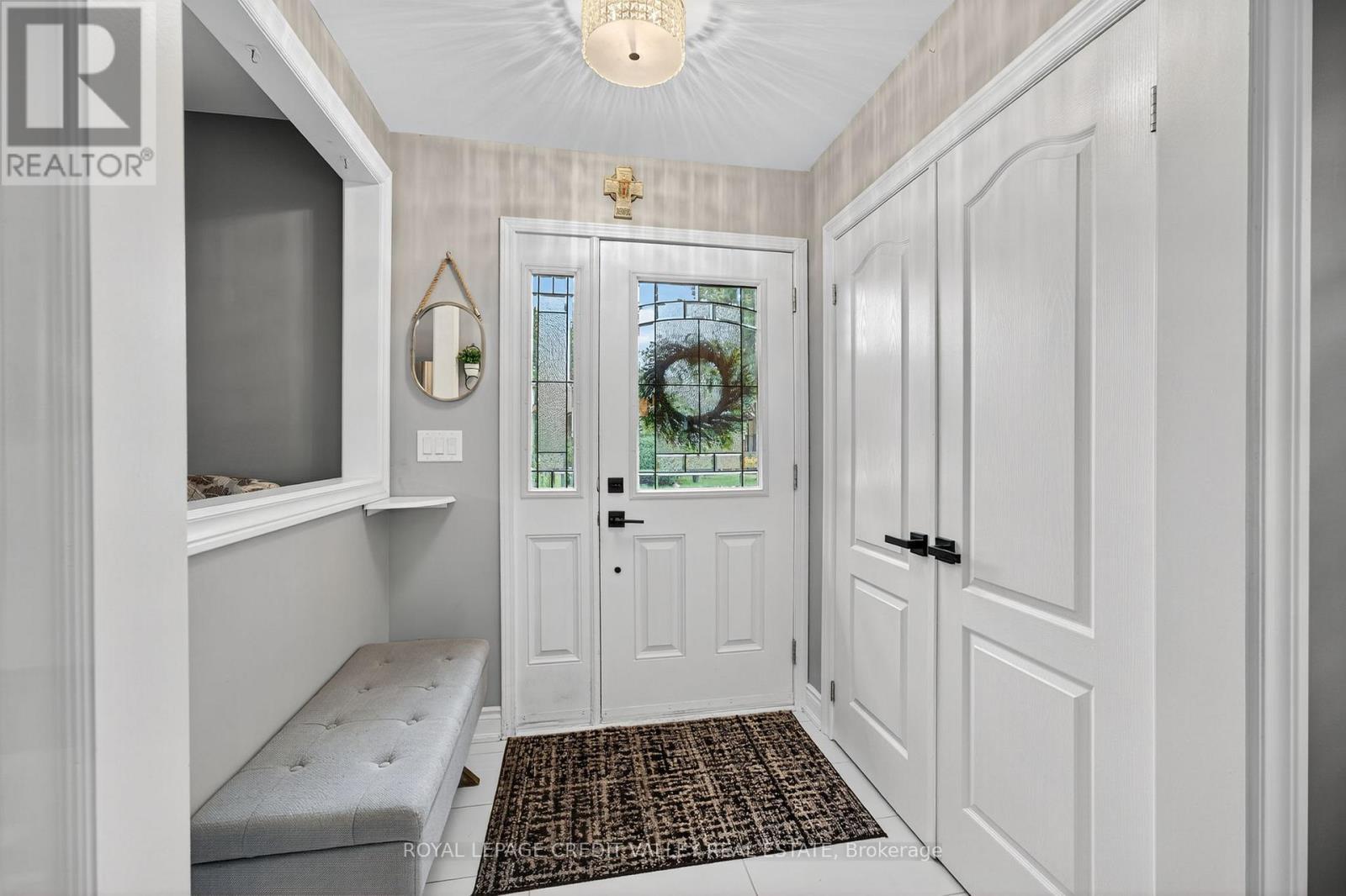 24 Willis Drive, Brampton, ON - Indoor Photo Showing Other Room