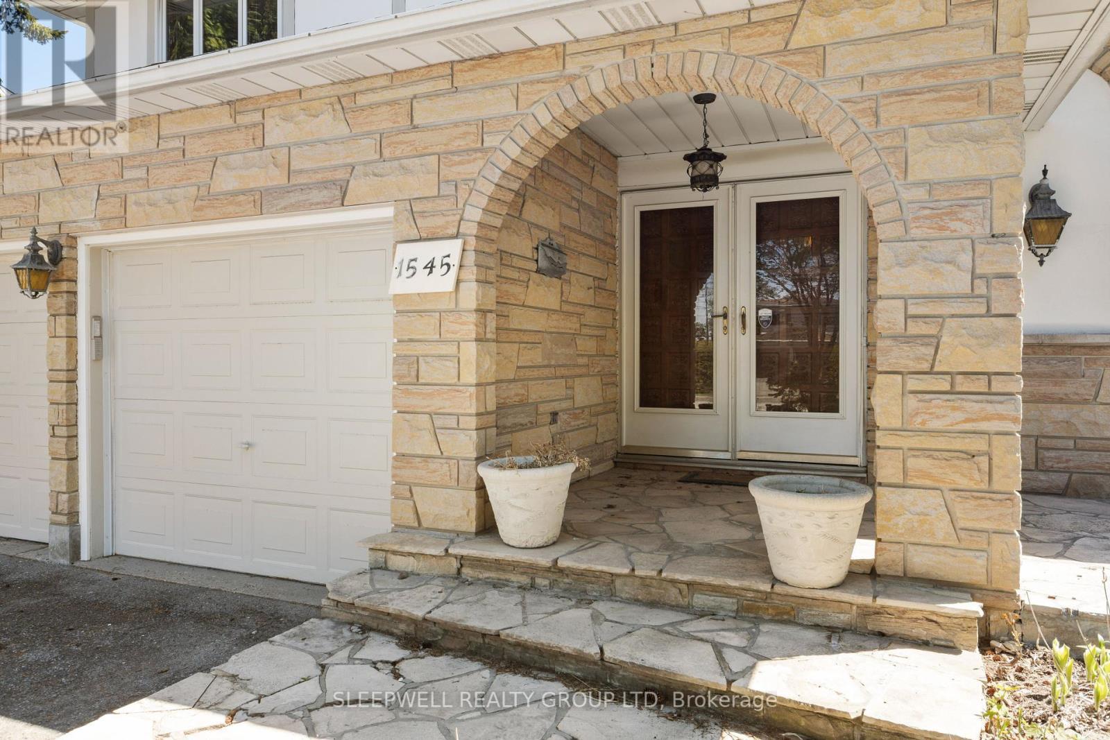 1545 Prince Of Wales Drive, Ottawa, ON - Outdoor With Exterior