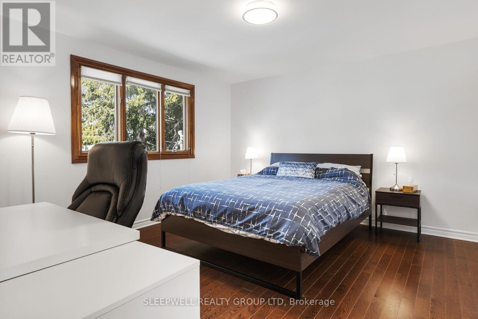 1545 Prince Of Wales Drive, Ottawa, ON - Indoor Photo Showing Bedroom
