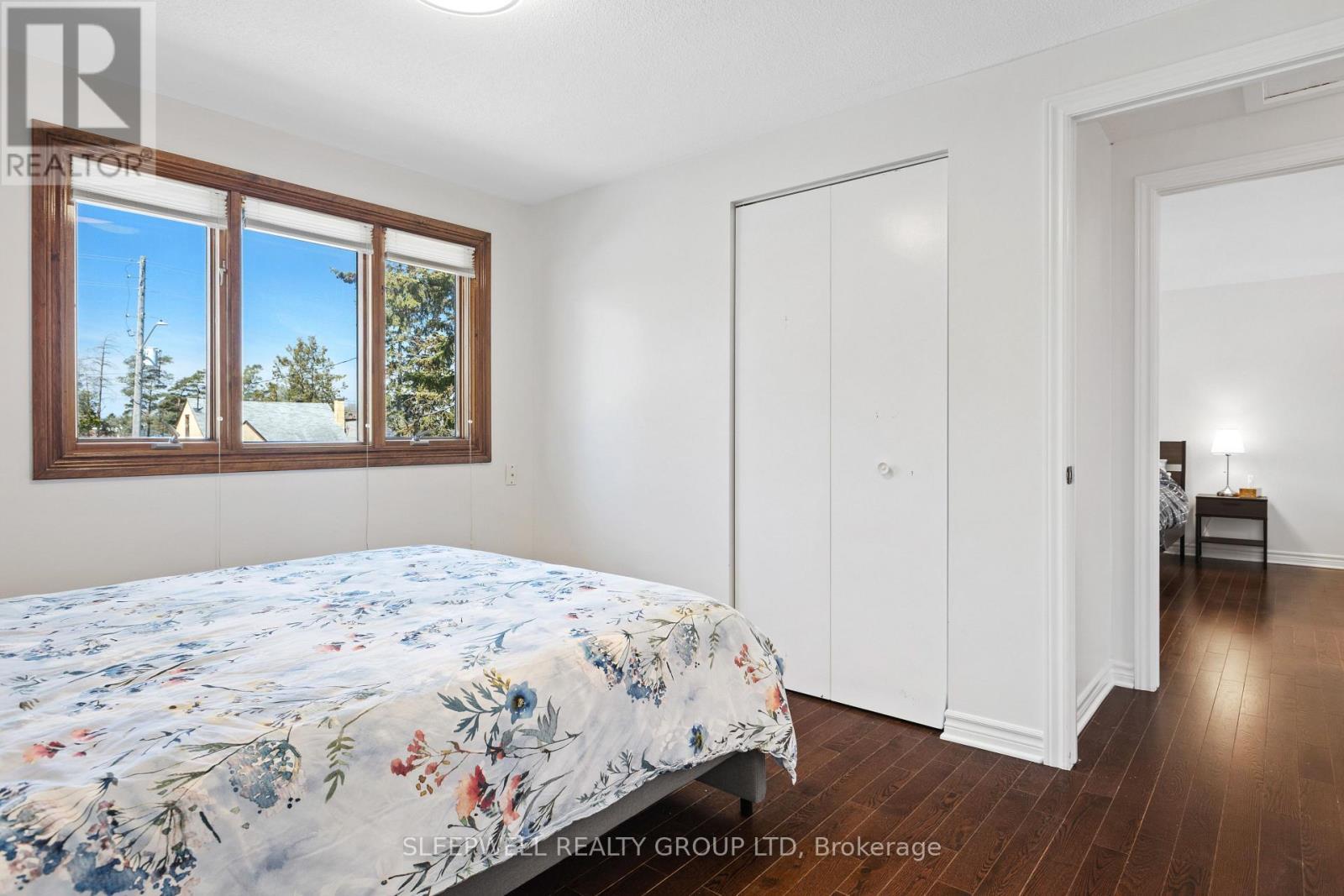 1545 Prince Of Wales Drive, Ottawa, ON - Indoor Photo Showing Bedroom