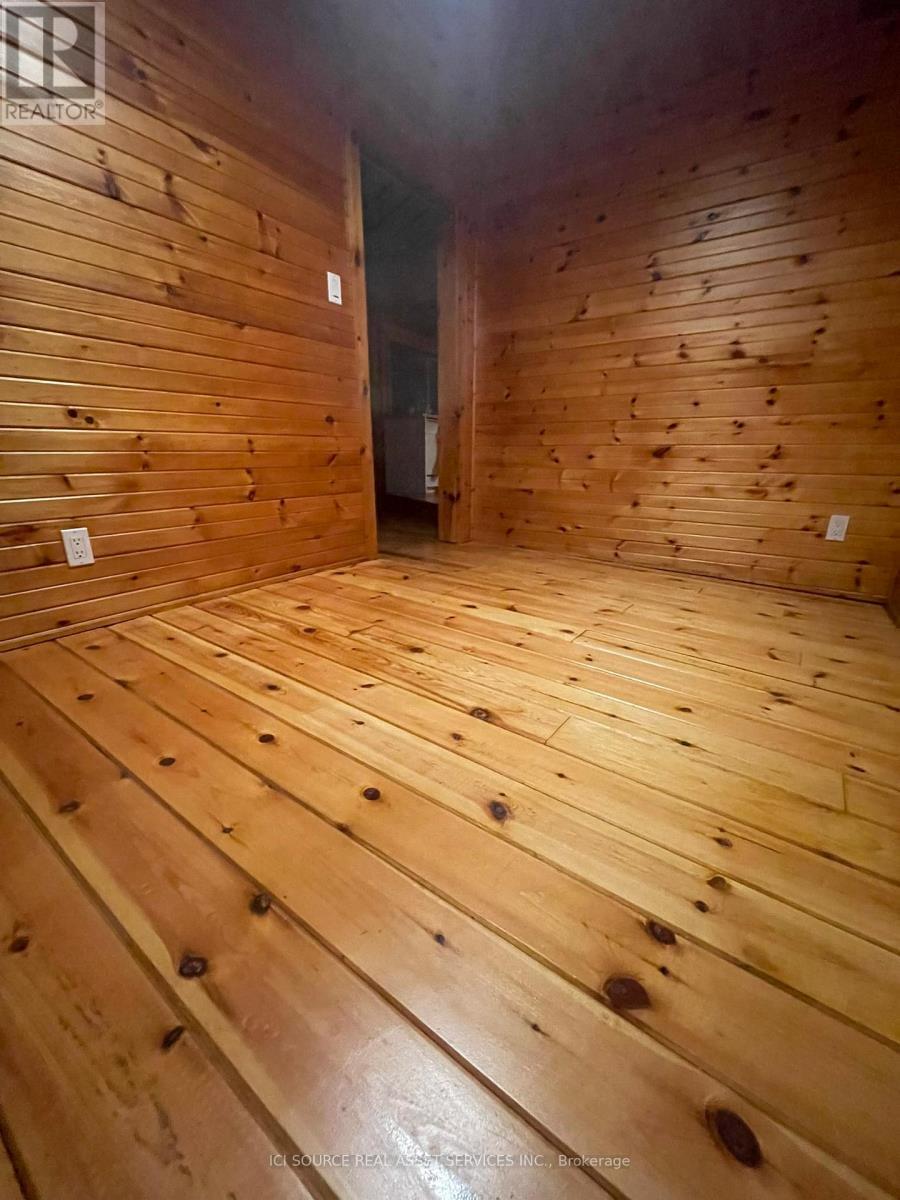 596C Ham Lake Road E, Killarney, ON - Indoor Photo Showing Other Room