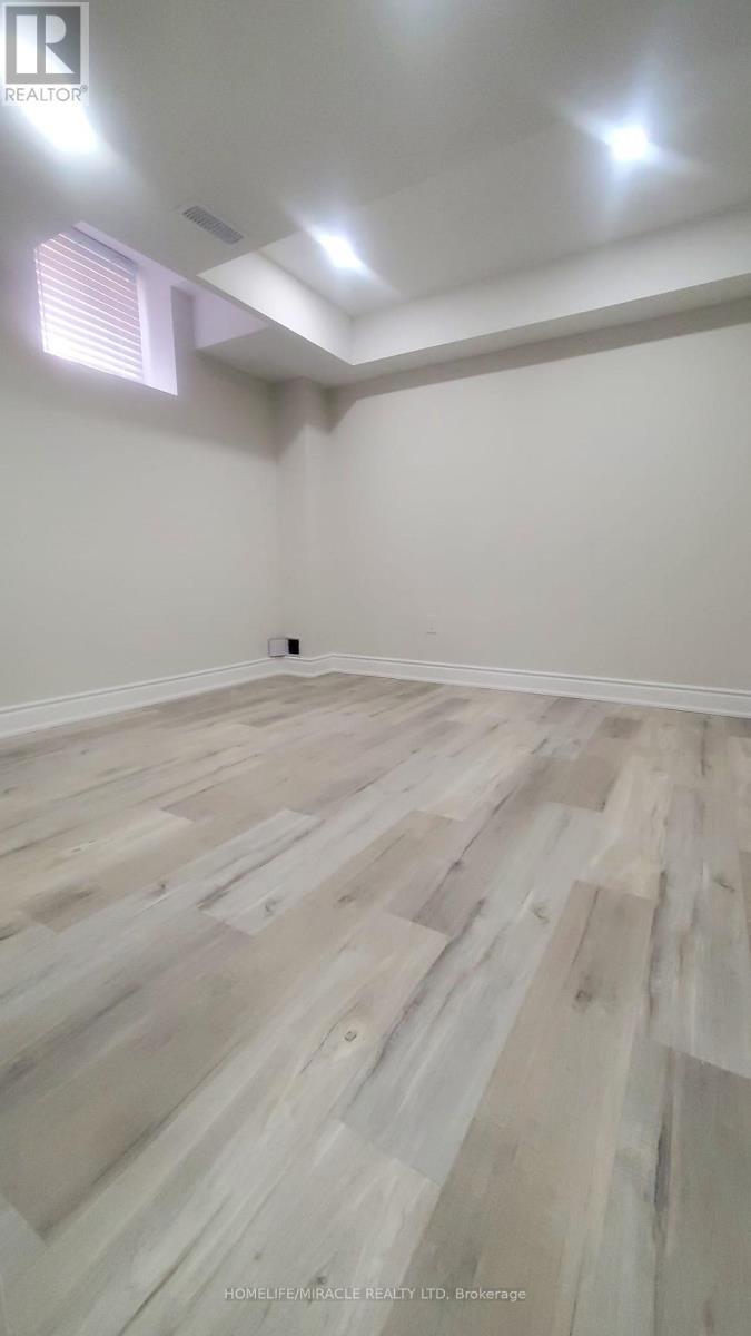 Bsmt - 26 Westfield Crescent, Hamilton, ON - Indoor Photo Showing Basement