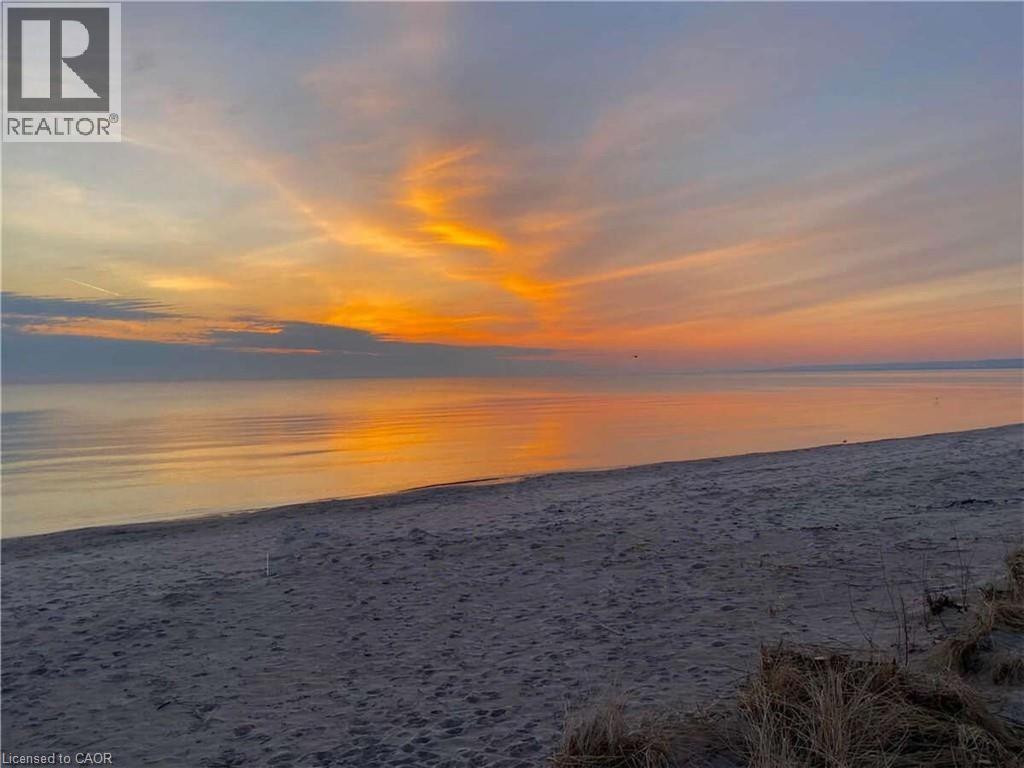 971 Beach Boulevard, Hamilton, ON