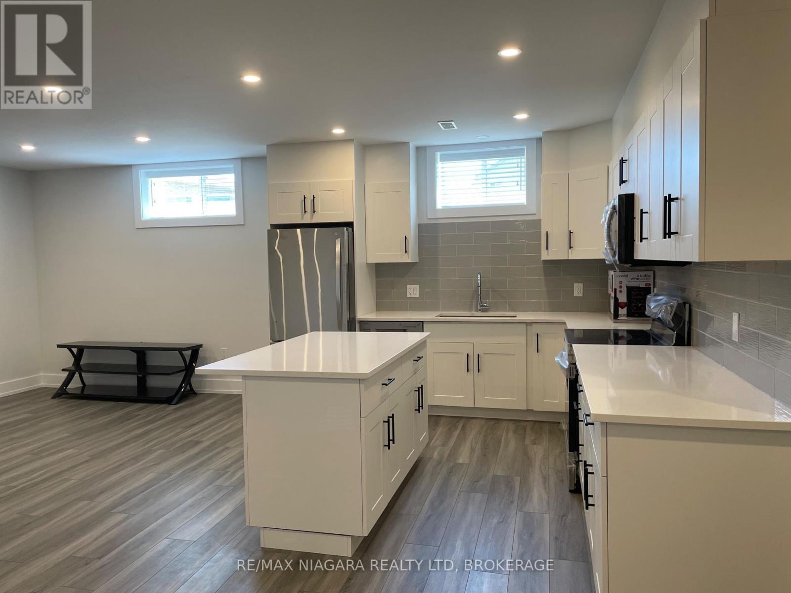 6484 Sam Iorfida Drive, Niagara Falls (Oldfield), ON