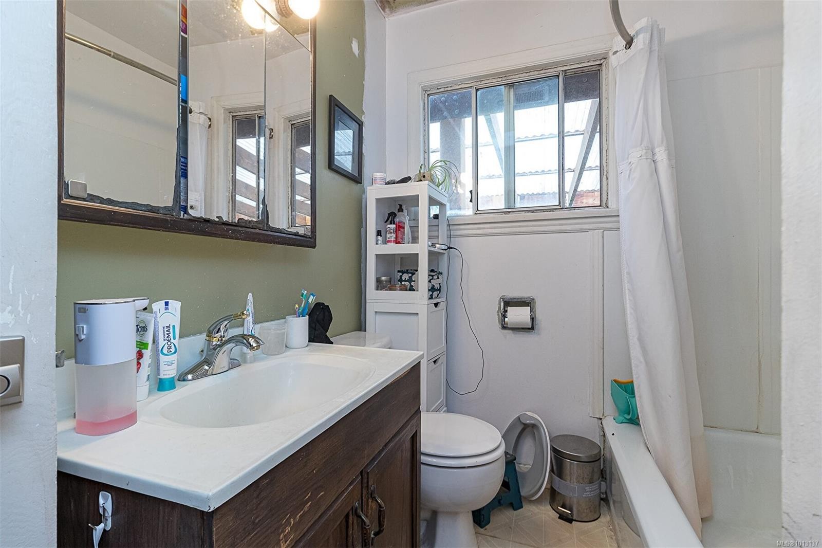 6716 Ayre Rd, Sooke, BC