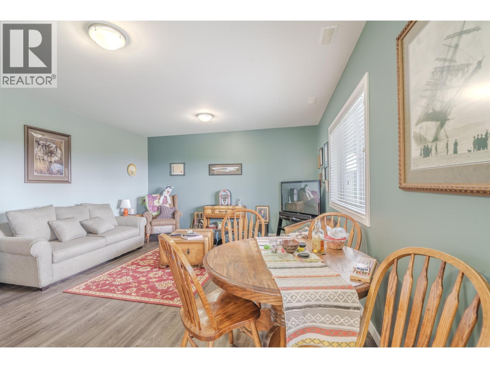 4162 Lac La Hache Station Road, Lac La Hache, BC - Indoor