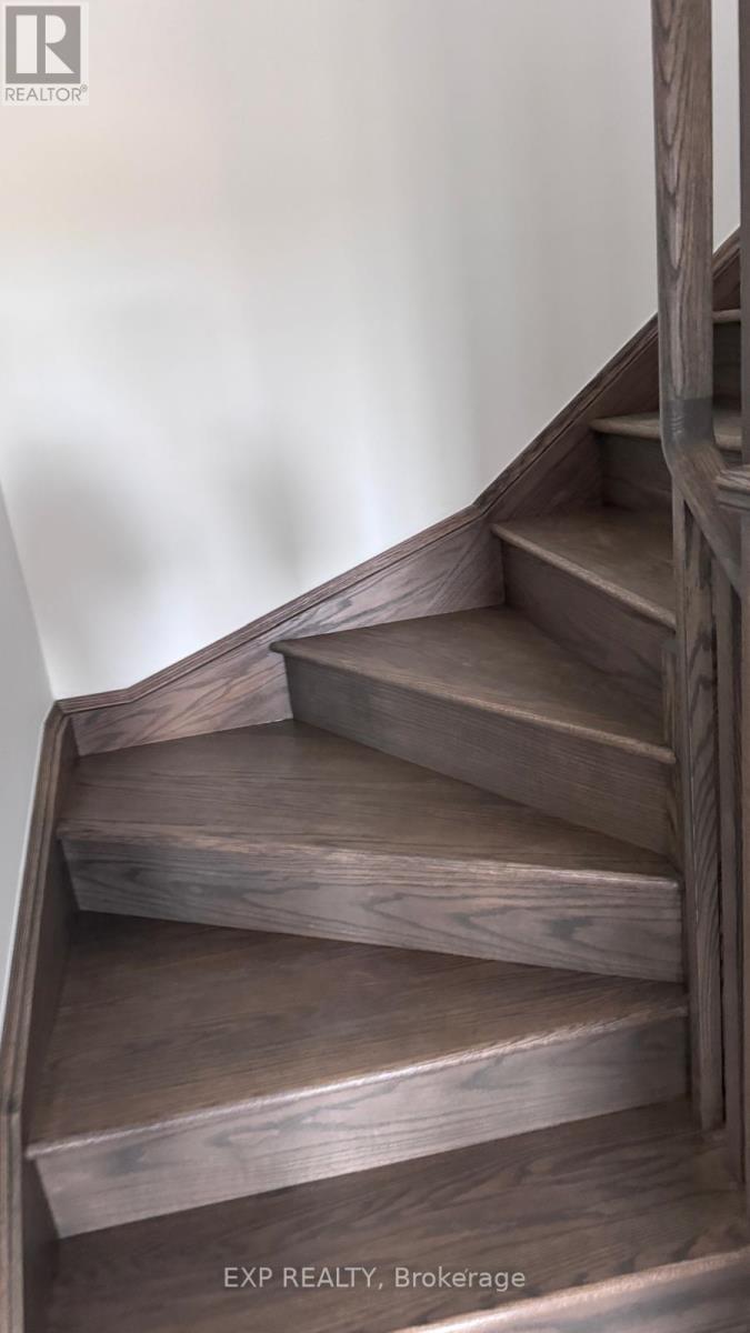 47 Stanley Ave Crescent, Haldimand, ON - Indoor Photo Showing Other Room