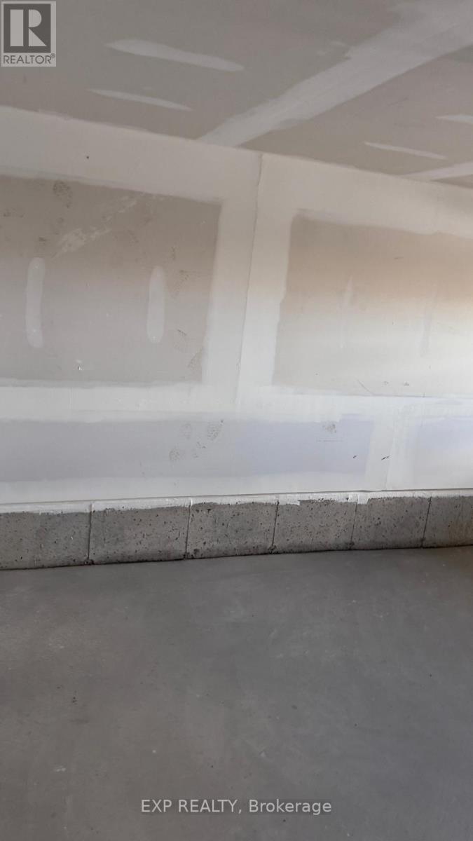 47 Stanley Ave Crescent, Haldimand, ON -