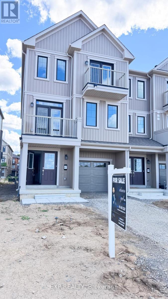 47 Stanley Ave Crescent, Haldimand, ON - Outdoor With Balcony With Facade