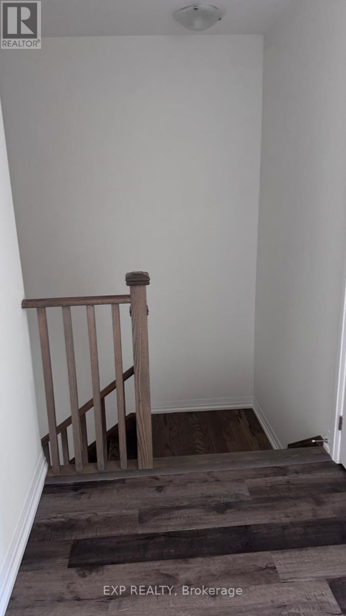 47 Stanley Ave Crescent, Haldimand, ON - Indoor Photo Showing Other Room