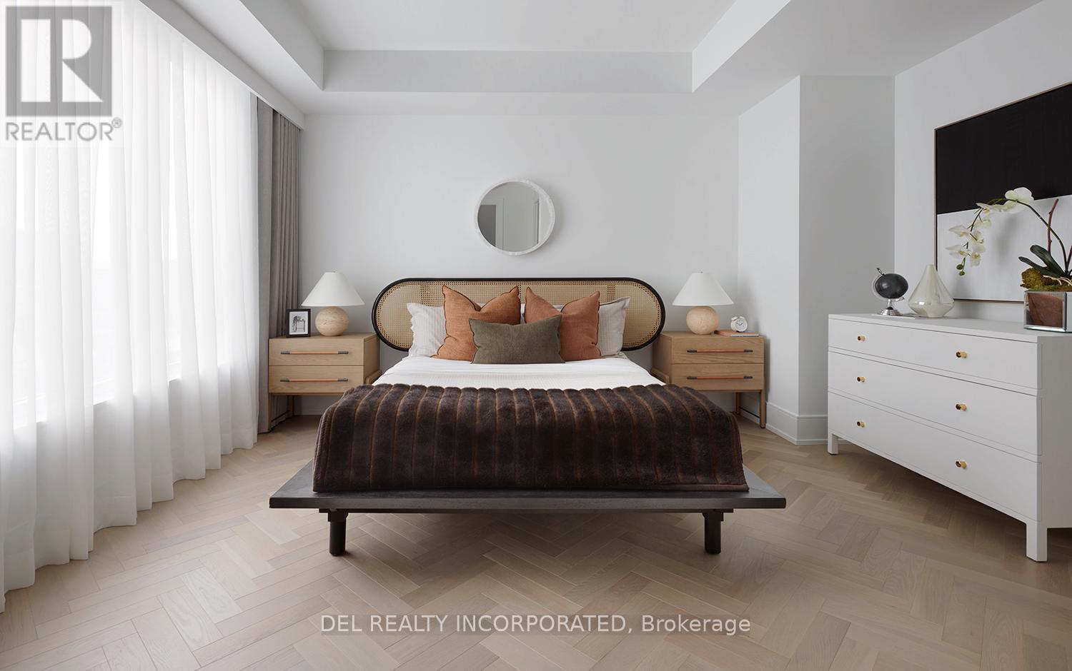 902 - 455 Wellington Street W, Toronto, ON - Indoor Photo Showing Bedroom