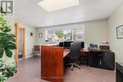 Reception and waiting room Unit 2 -