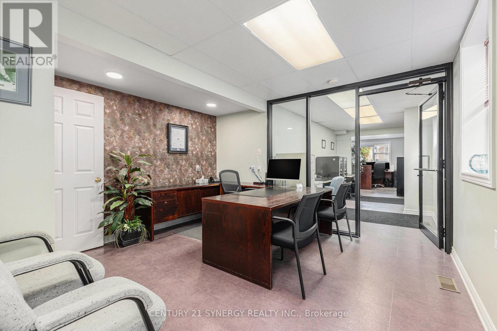 Separated office space Unit 2 - 49 Main Street E, Smiths Falls, ON