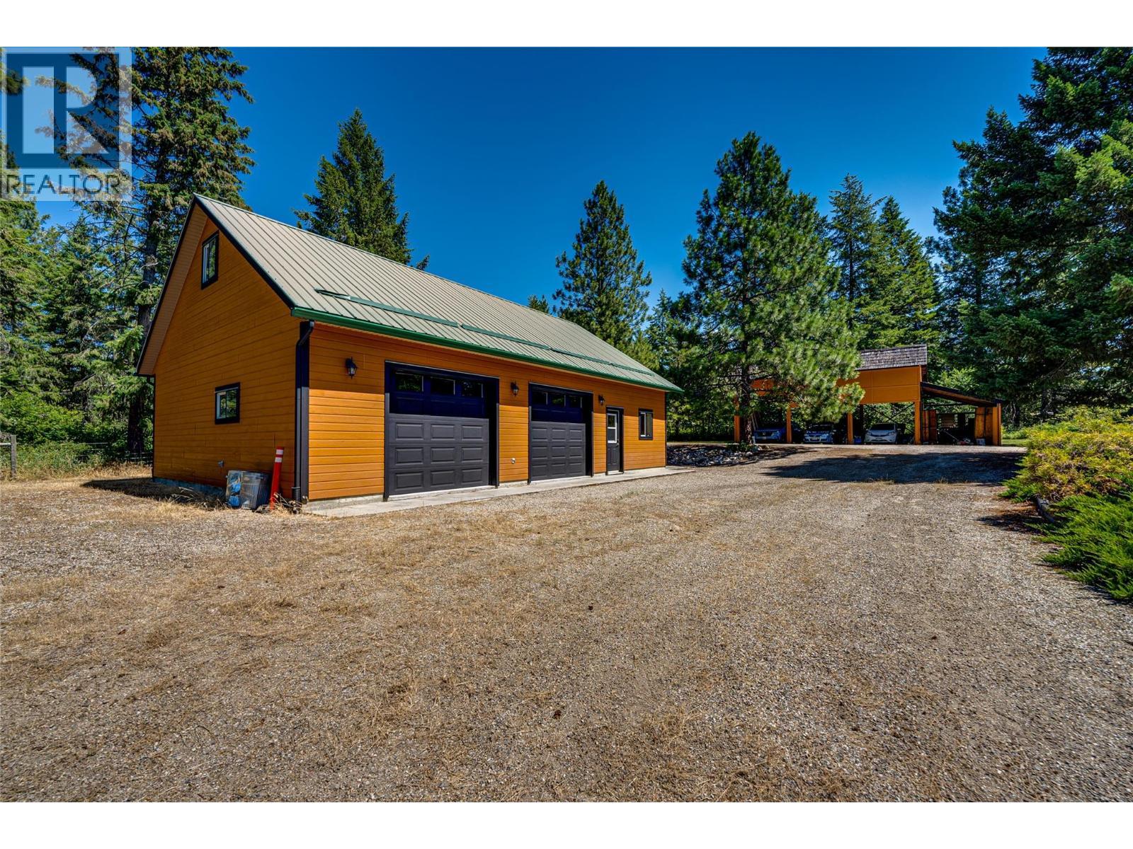 20 Valeview Road, Lumby, BC - Outdoor