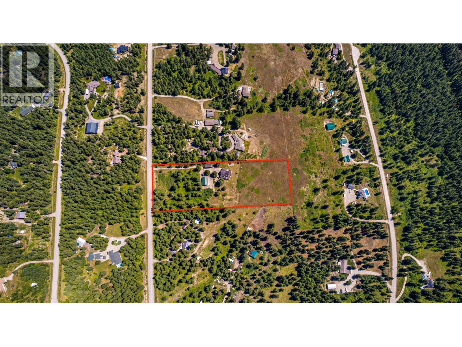 20 Valeview Road, Lumby, BC - Outdoor