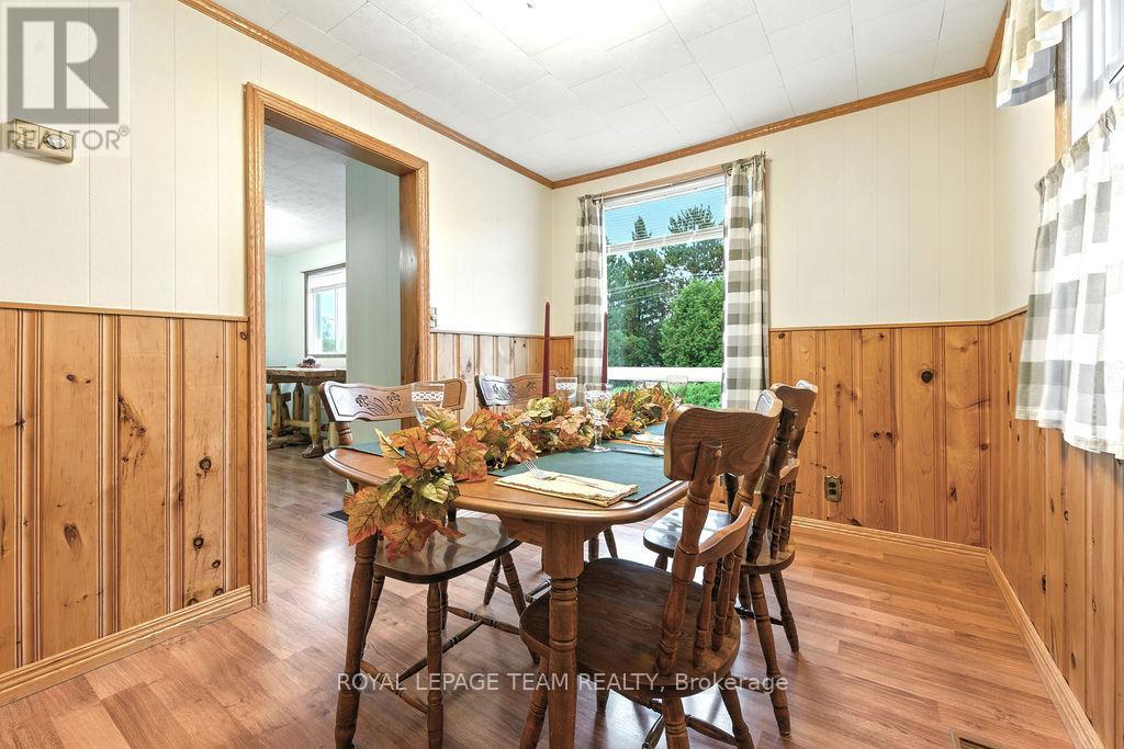 59 Drohan Street, Madawaska Valley, ON - Indoor Photo Showing Dining Room