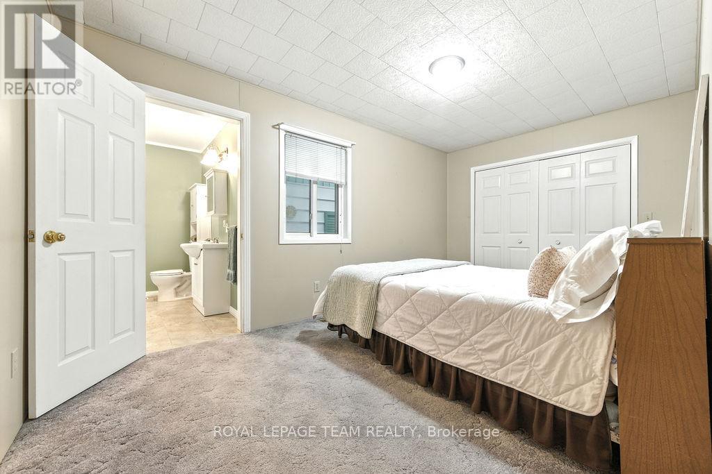 59 Drohan Street, Madawaska Valley, ON - Indoor Photo Showing Bedroom