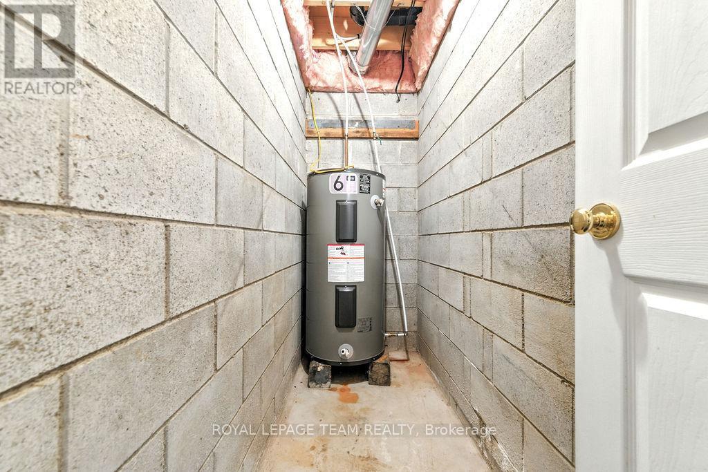 59 Drohan Street, Madawaska Valley, ON - Indoor Photo Showing Other Room