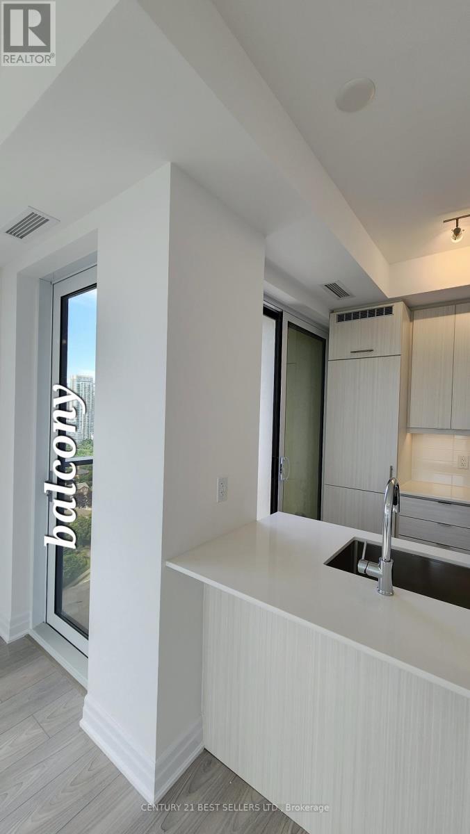 2407 - 36 Elm Drive W, Mississauga, ON - Indoor