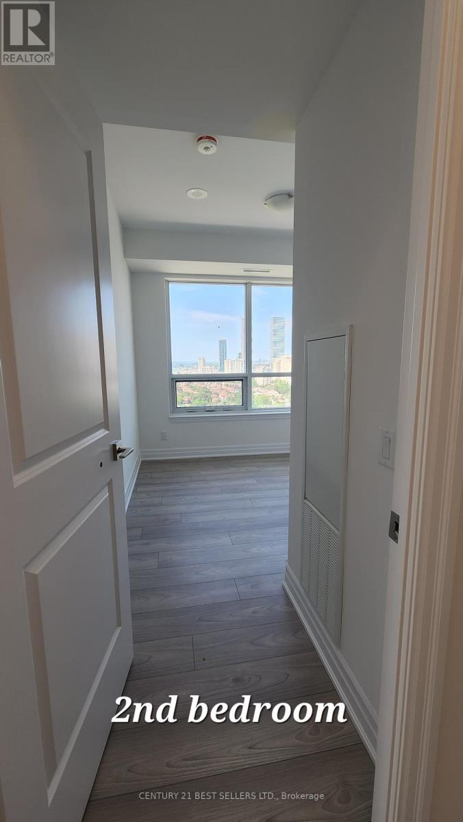 2407 - 36 Elm Drive W, Mississauga, ON - Indoor Photo Showing Other Room