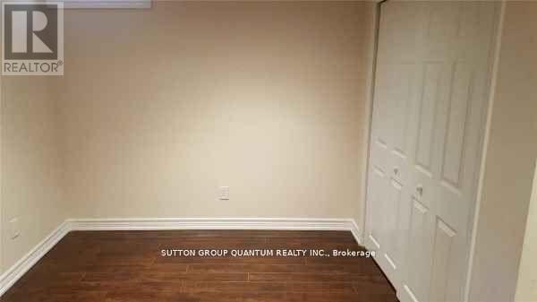 /Lower - 5193 Nestling Grove, Mississauga, ON - Indoor Photo Showing Other Room