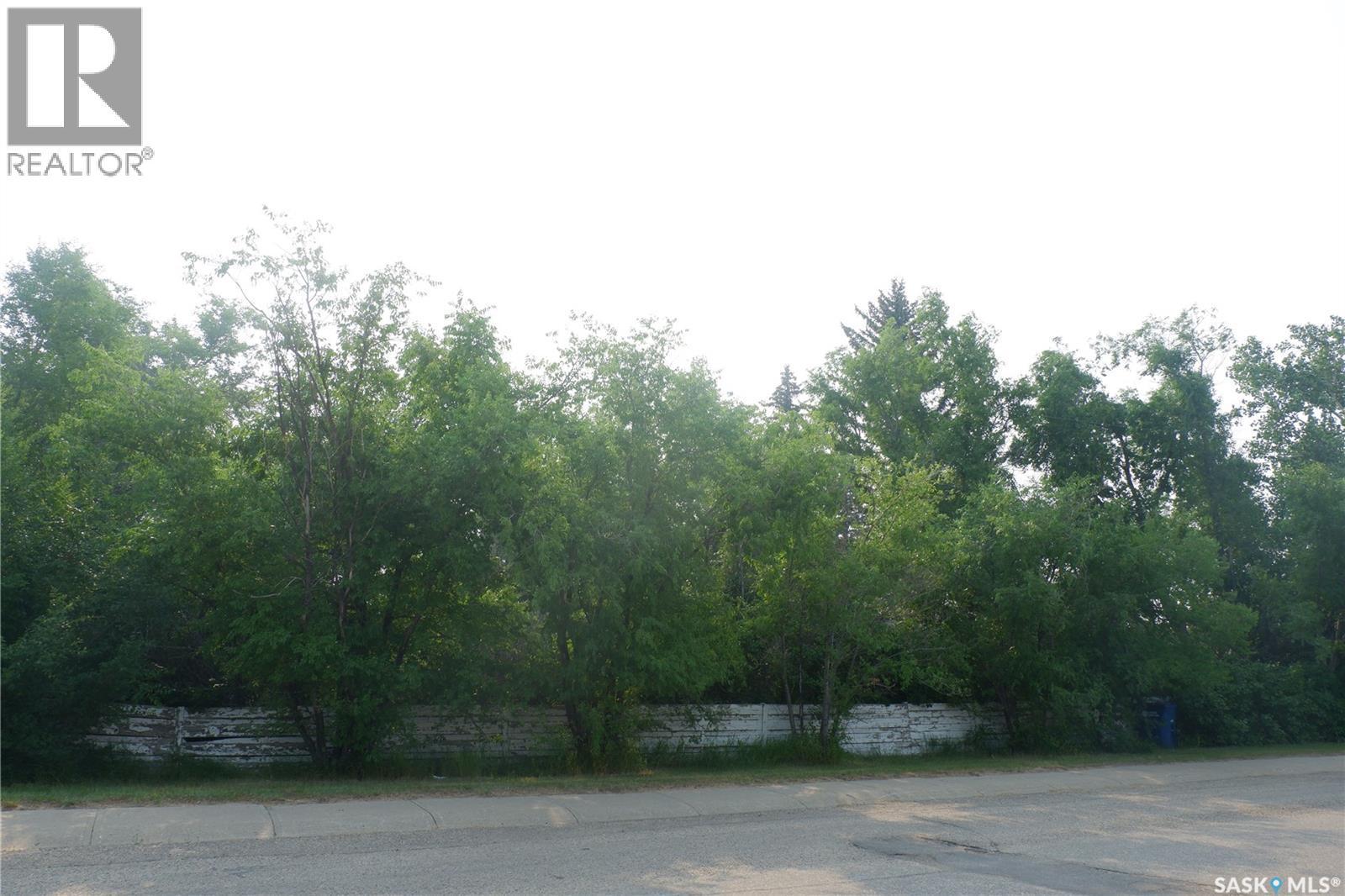 38 Kasper Crescent, Assiniboia, SK - Outdoor