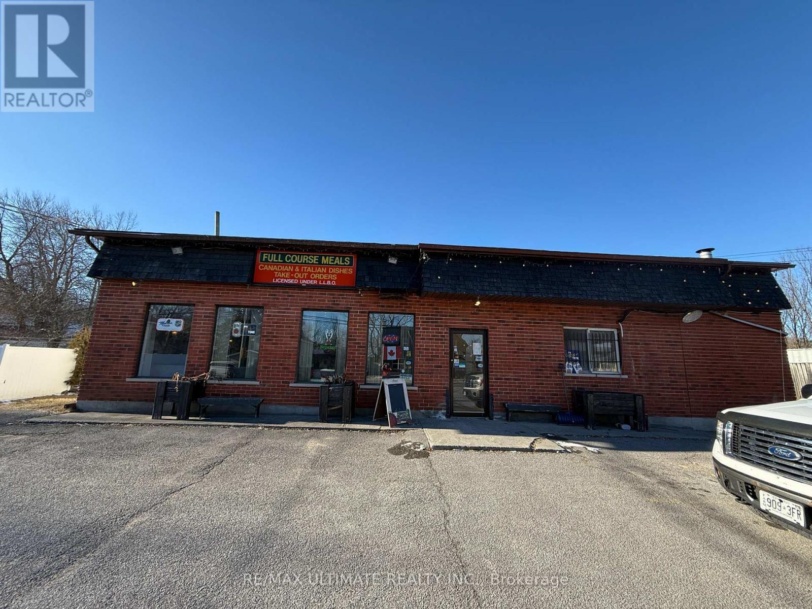 6775 Rd. 38, Frontenac, ON