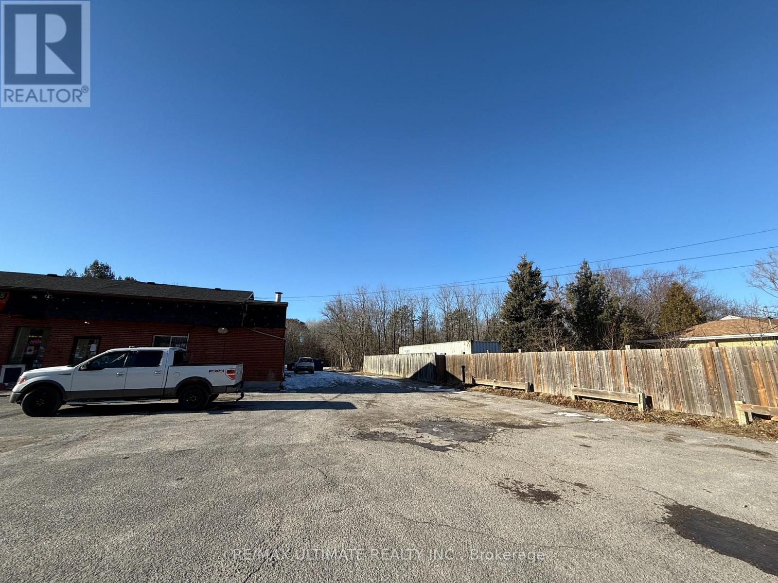 6775 Rd. 38, Frontenac, ON