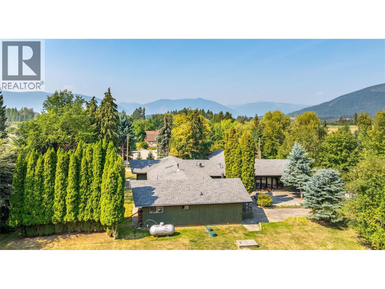 4580 44Th Street, Canyon, BC - Outdoor With View