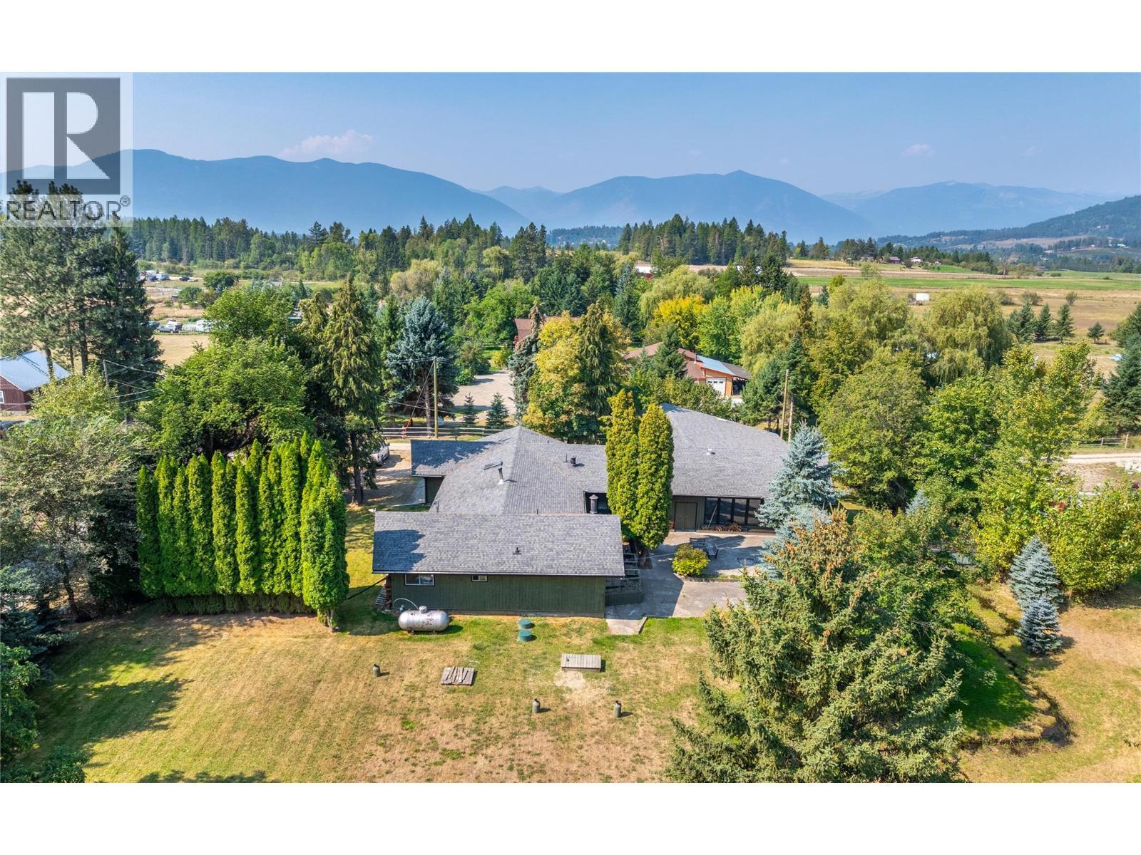 4580 44Th Street, Canyon, BC - Outdoor With View
