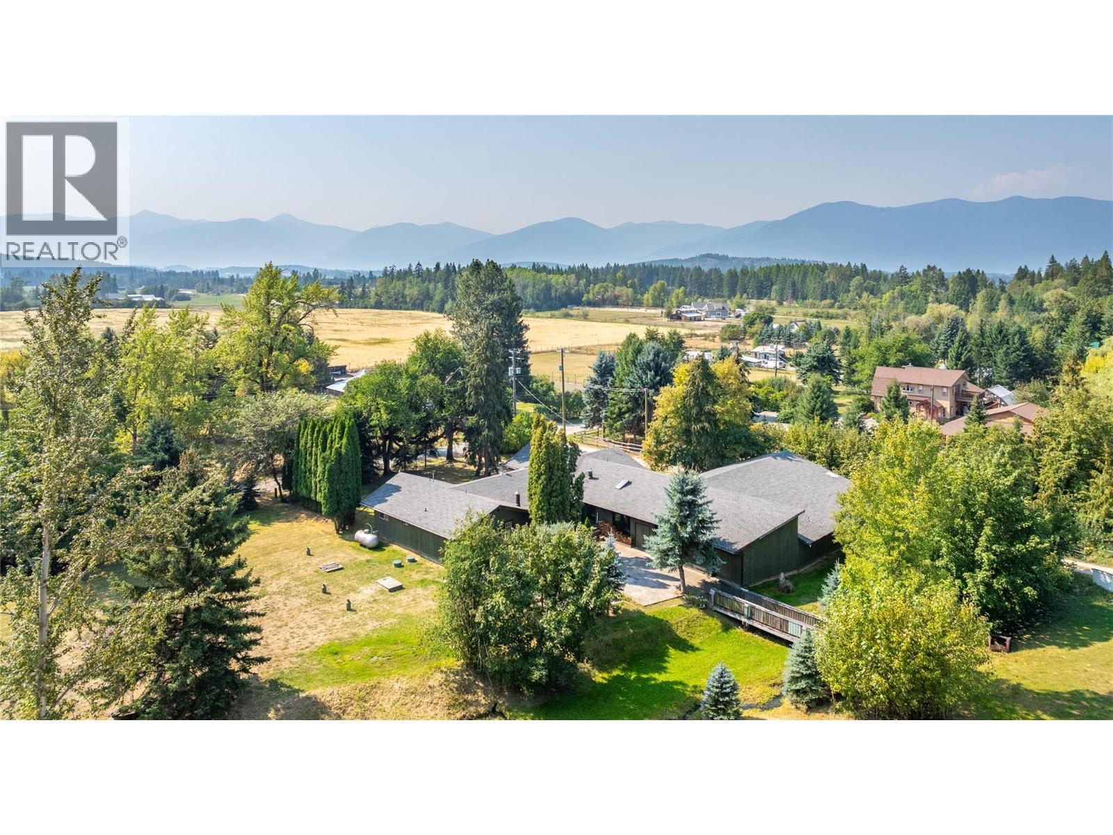 4580 44Th Street, Canyon, BC - Outdoor With View