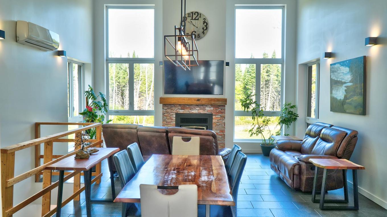 Living room - 1188 5E Rang, Saint-René, QC - Indoor Photo Showing Dining Room With Fireplace