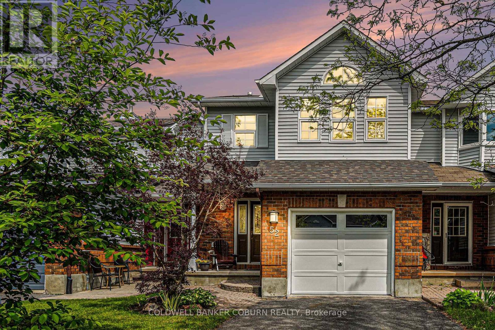 52 Blackdome Crescent, Ottawa, ON - Outdoor